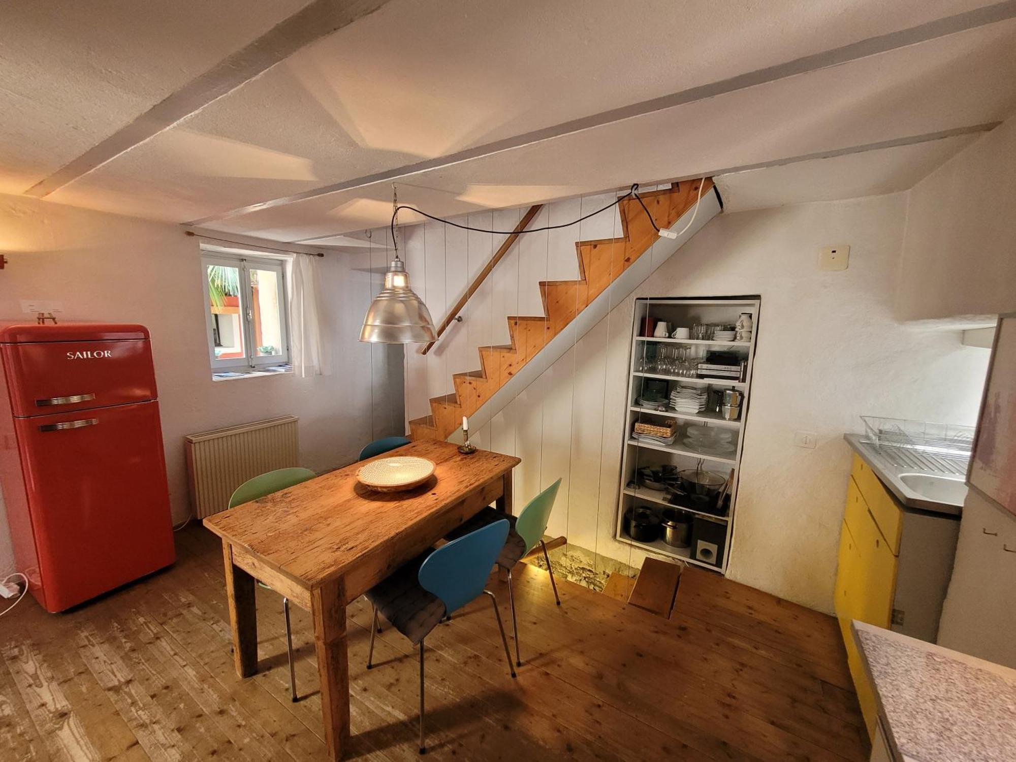 Casa Grillino Apartment โลการ์โน ภายนอก รูปภาพ