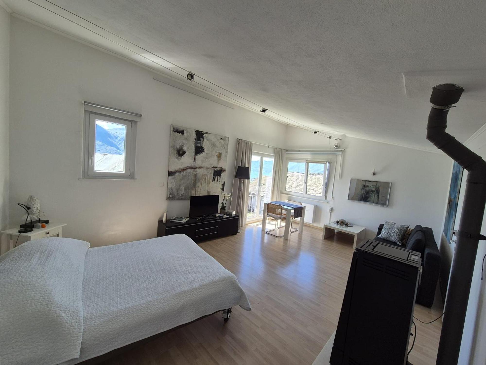 Casa Grillino Apartment โลการ์โน ห้อง รูปภาพ